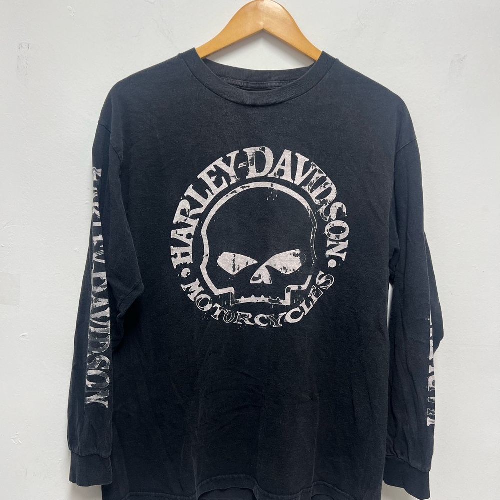 Harley-Davidson Las Vegas, Nevada Black Skull Graphic Long Sleeve Tee